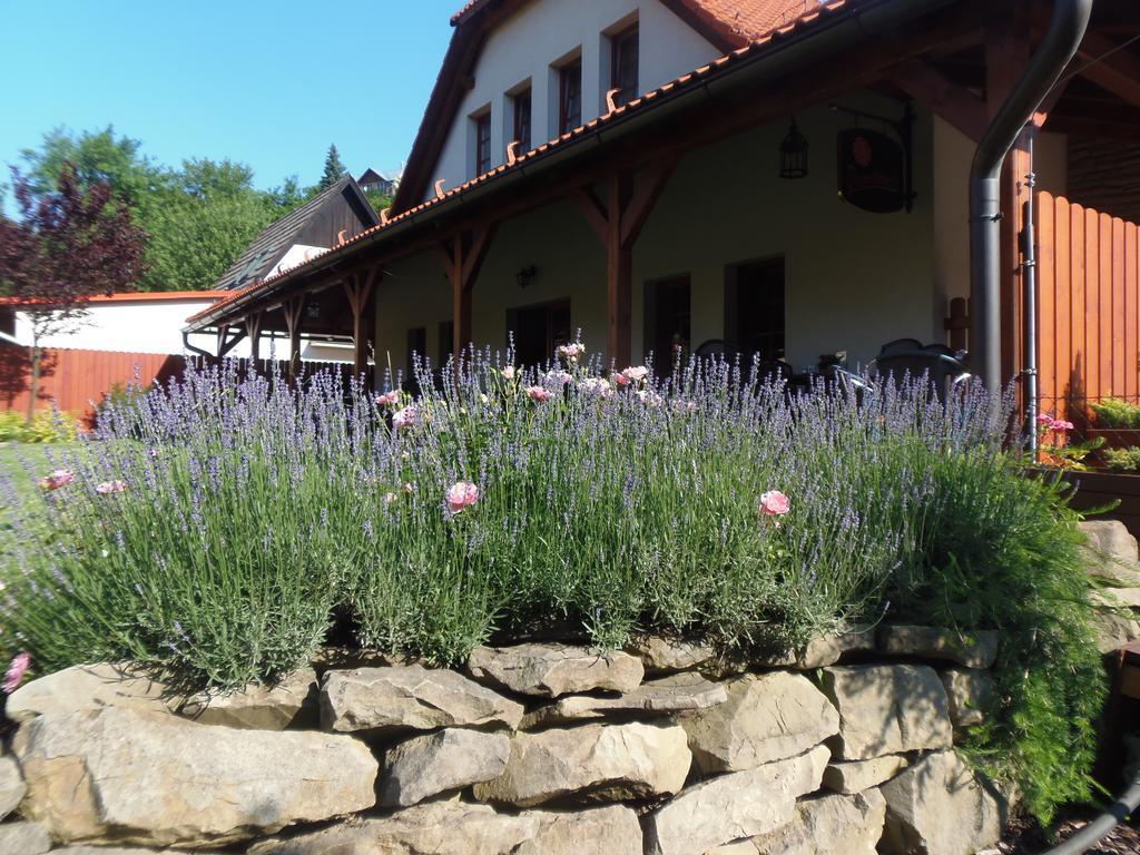 Penzion Rozmaryn Vsetín Buitenkant foto